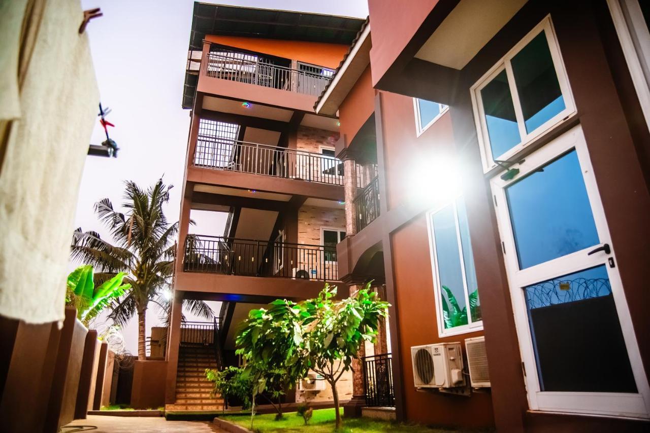Homey Lodge Kumasi Zewnętrze zdjęcie