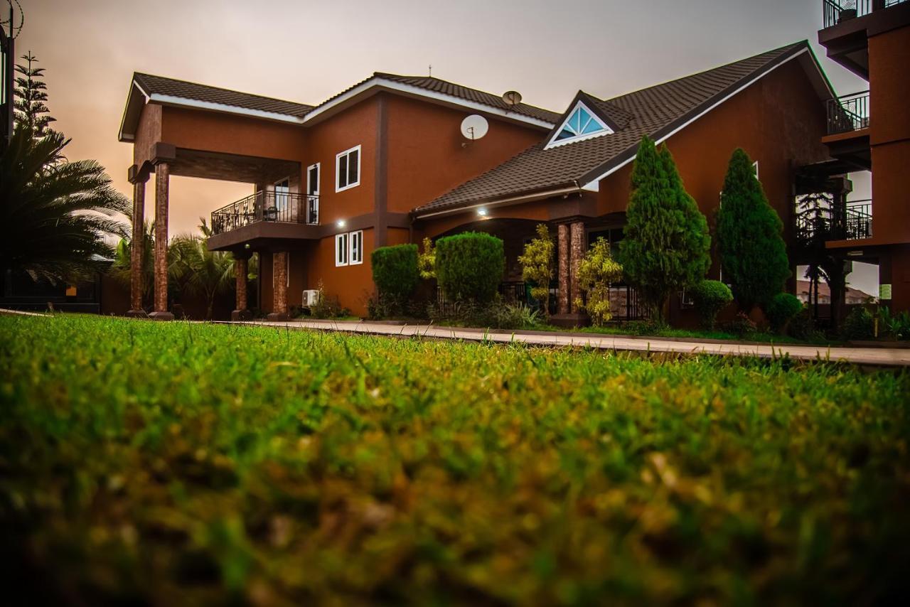 Homey Lodge Kumasi Zewnętrze zdjęcie