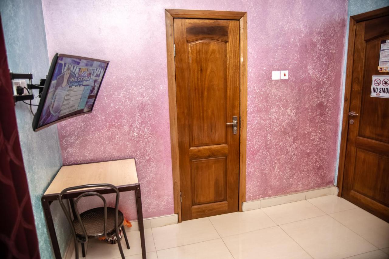 Homey Lodge Kumasi Zewnętrze zdjęcie