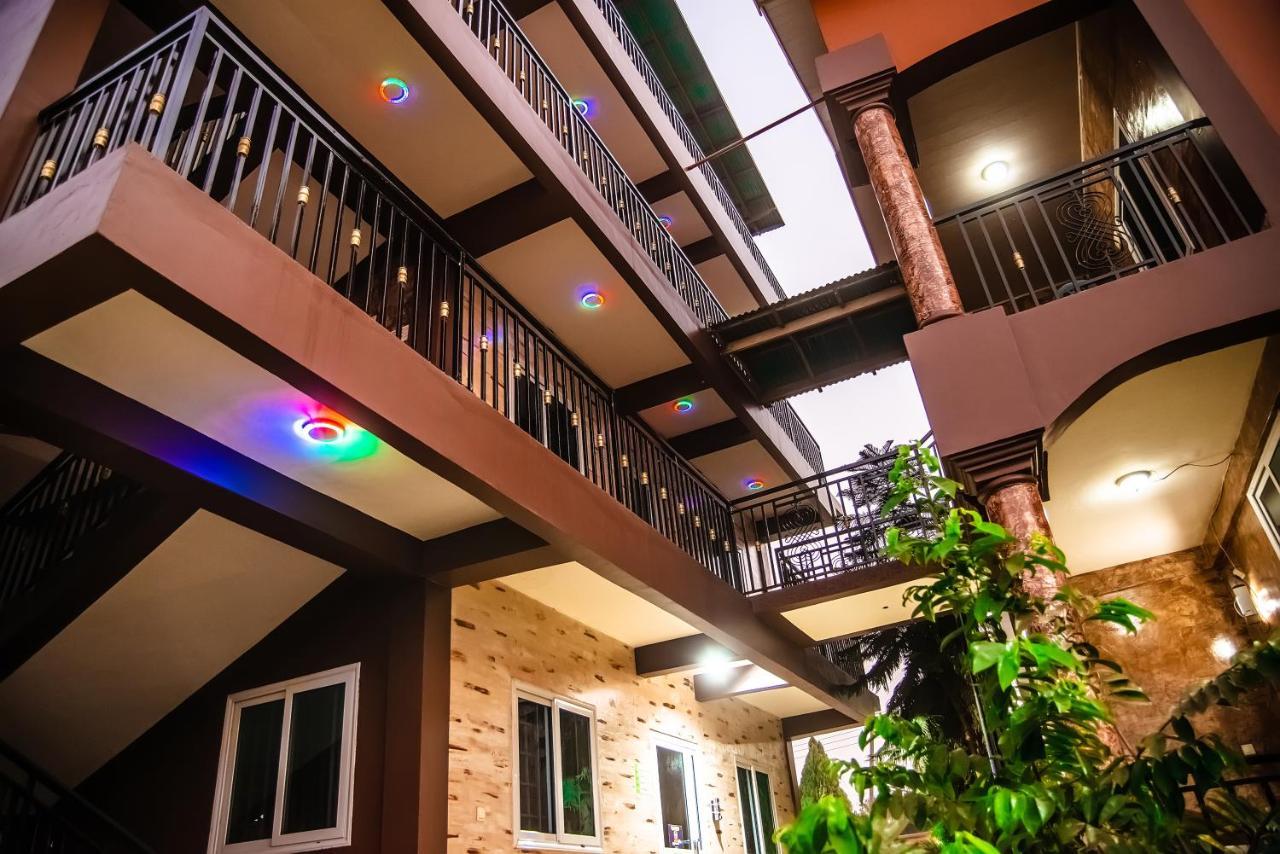 Homey Lodge Kumasi Zewnętrze zdjęcie