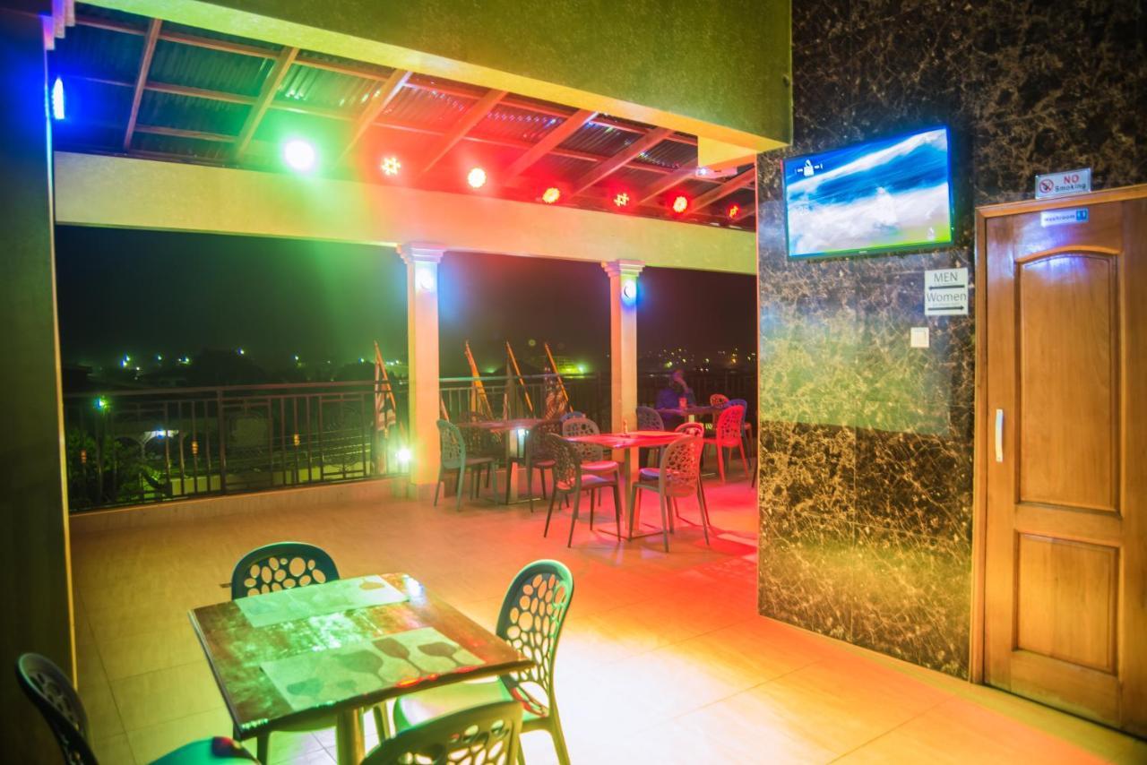 Homey Lodge Kumasi Zewnętrze zdjęcie